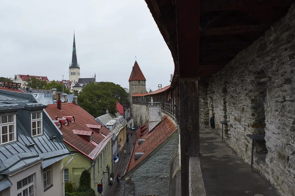 Estonia in April: Weather, Crowds and Whether It's Worth It