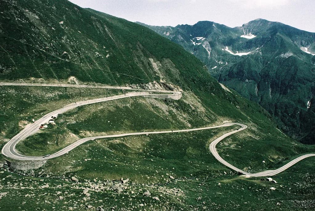 Getting Around Romania: Trains, Buses, Cars and Flights