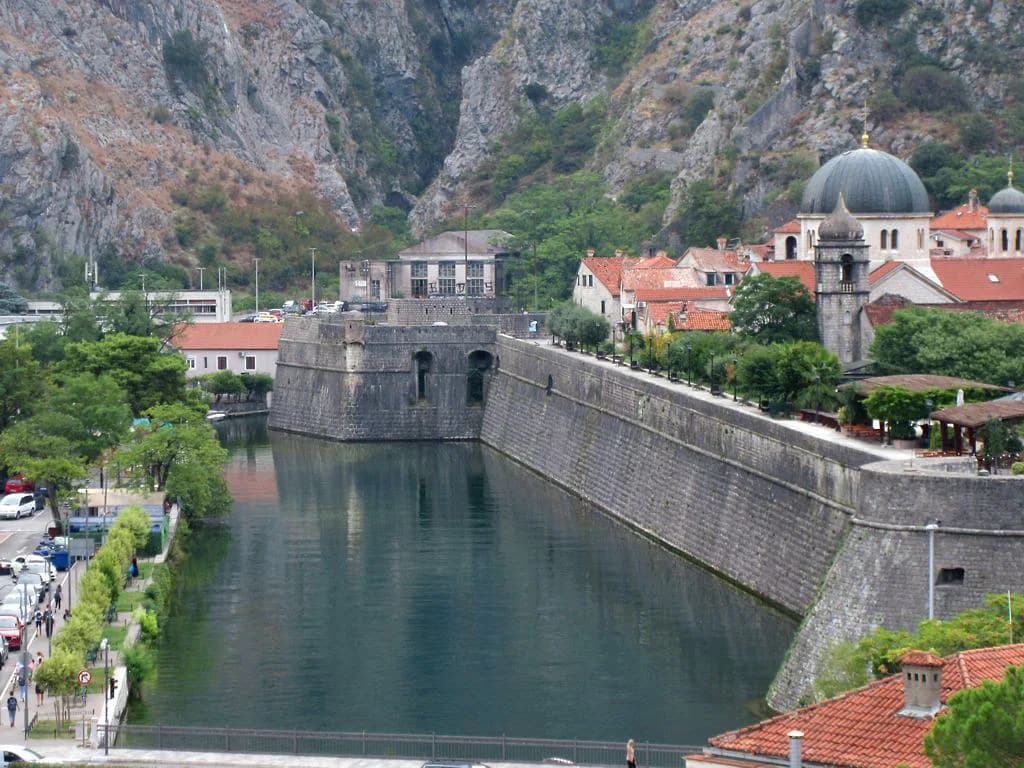 Montenegro vs Croatia: Which Adriatic Trip Fits You?