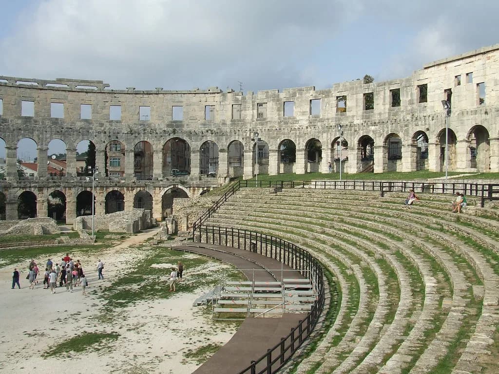 Pula in August: Heat, Crowds and Worth It?