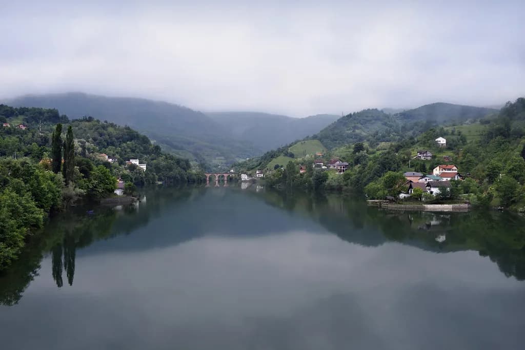 Renting a Car in Bosnia and Herzegovina: Worth It?