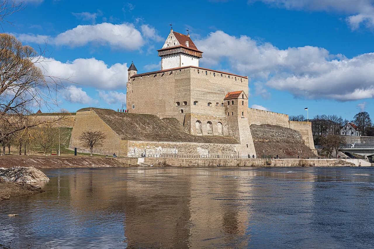 Renting a Car in Estonia: Worth It or Bus and Train?