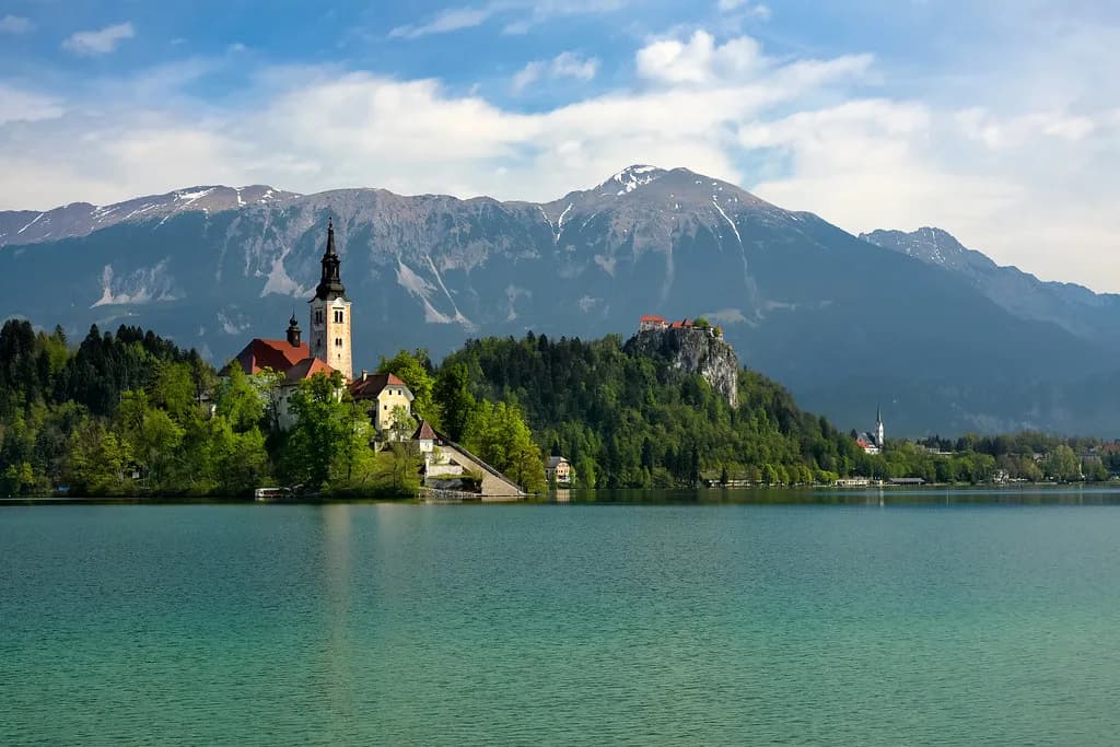 Slovenia Itinerary: Decide Your Days and Route